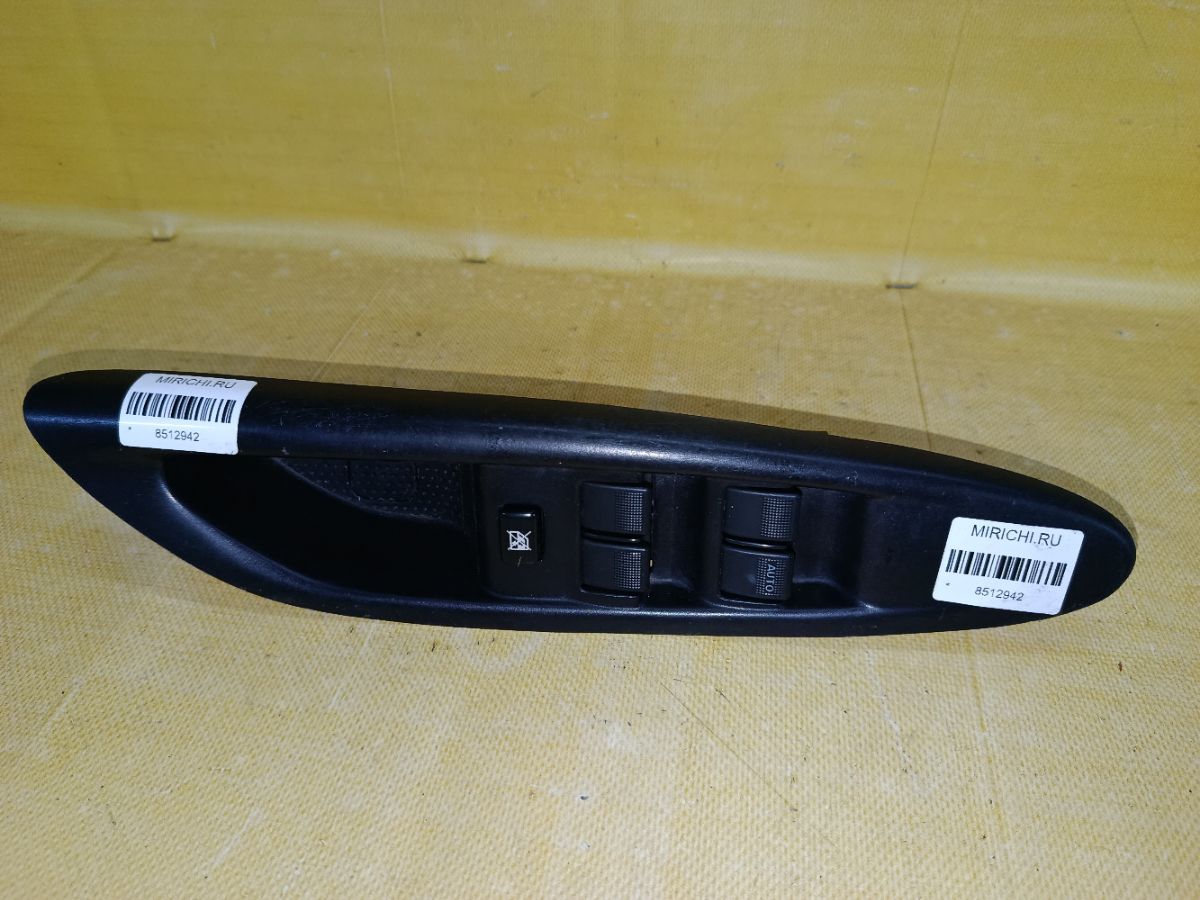 Блок упр-я стеклоподъемниками L120-66-350 на Mazda Mpv LW3W Фото 4