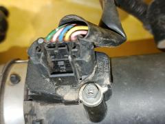 Корпус воздушного фильтра на Nissan Fuga Y50 VQ25DE Фото 11