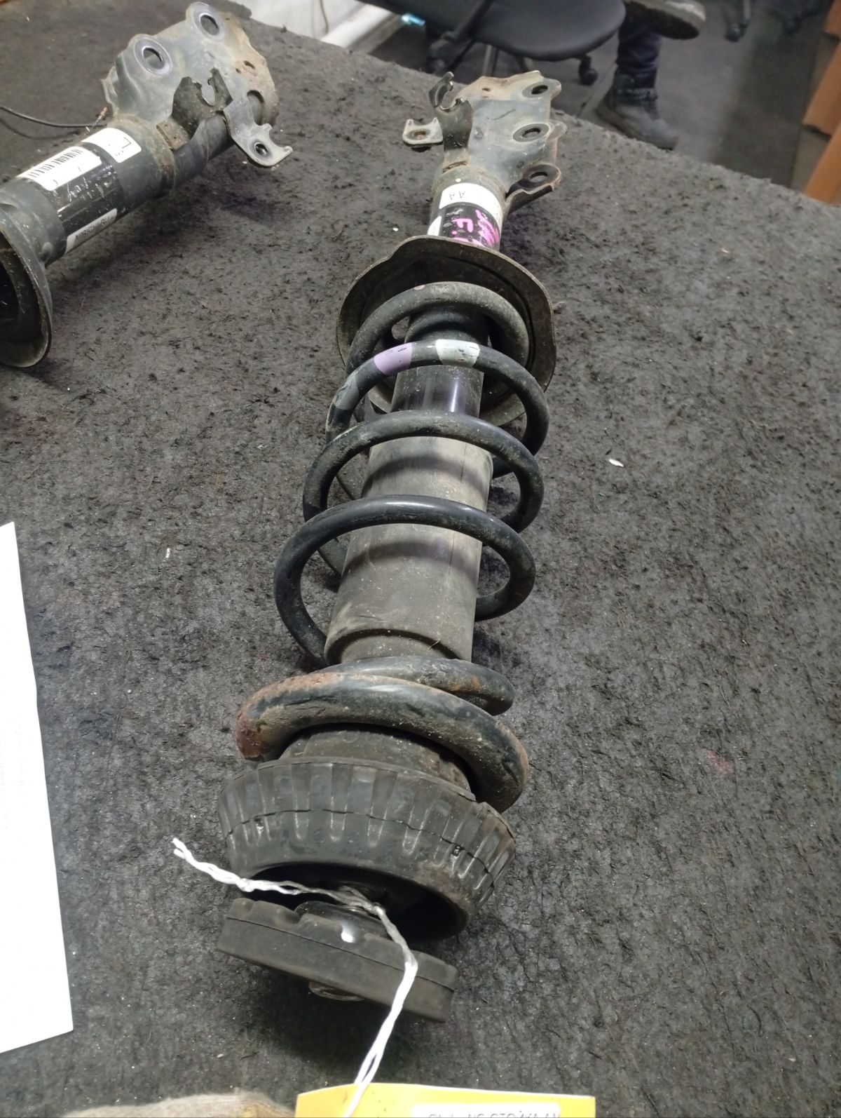 Стойка амортизатора на Honda N-Wgn JH1 S07A Фото 7