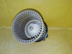 Мотор печки на Nissan March K13 Фото 5