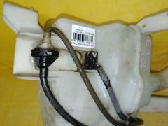 Бачок омывателя 28919AX000 на Nissan Note E11 Фото 5