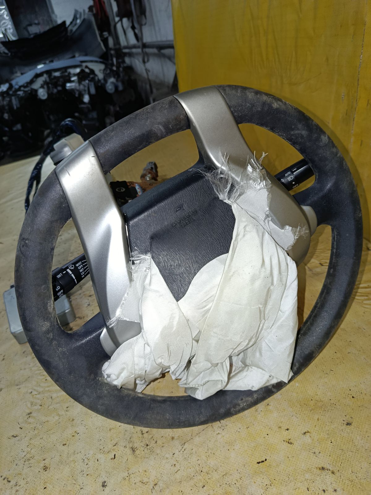 Рулевая колонка на Toyota Aqua NHP10 Фото 7