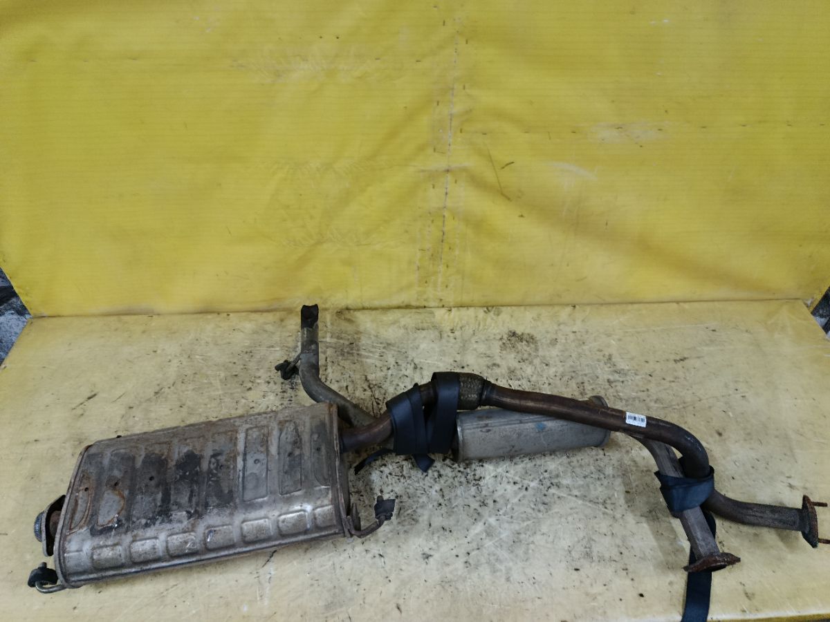 Глушитель на Nissan Serena C26 MR20DD Фото 3