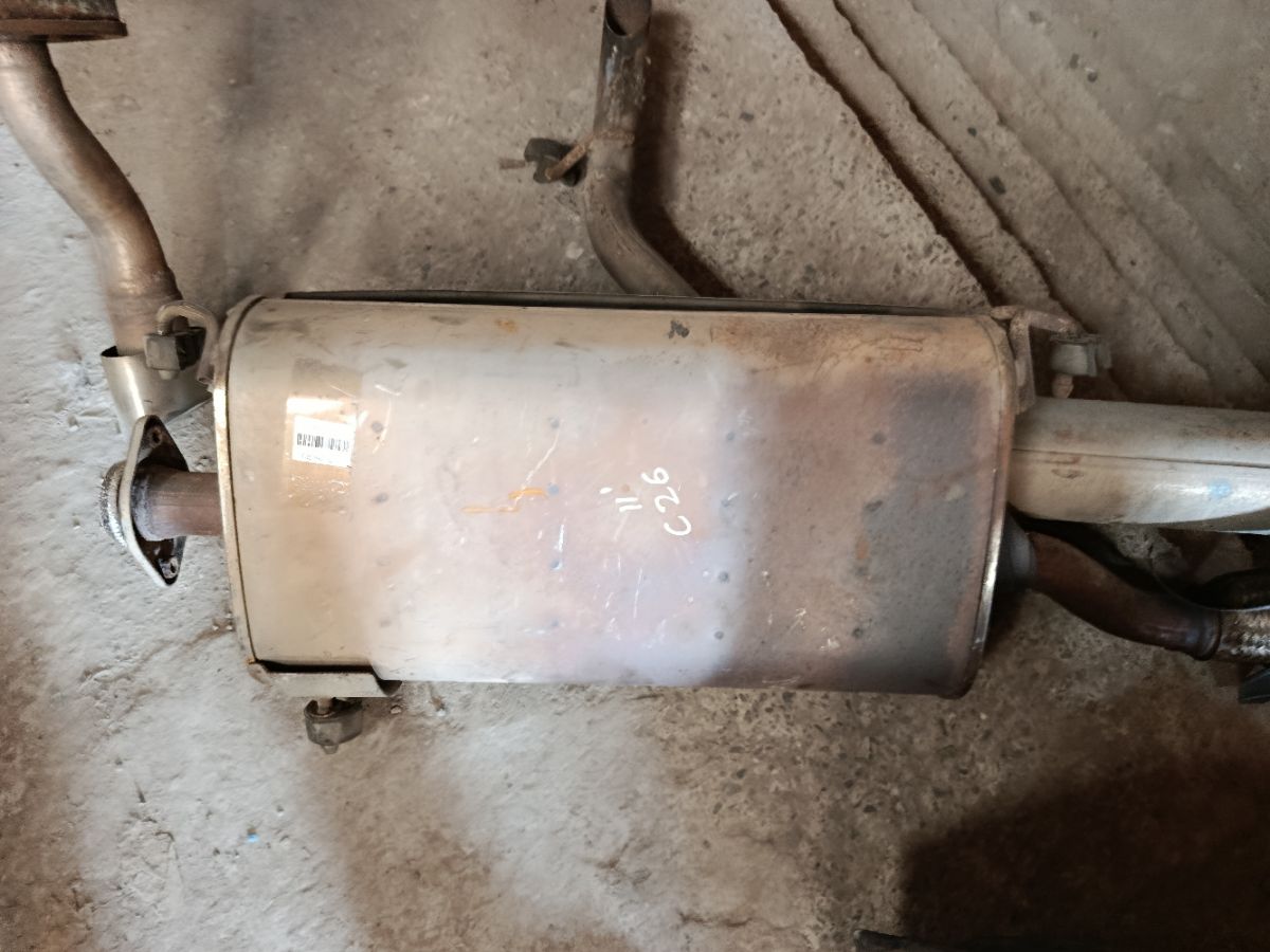 Глушитель на Nissan Serena C26 MR20DD Фото 8
