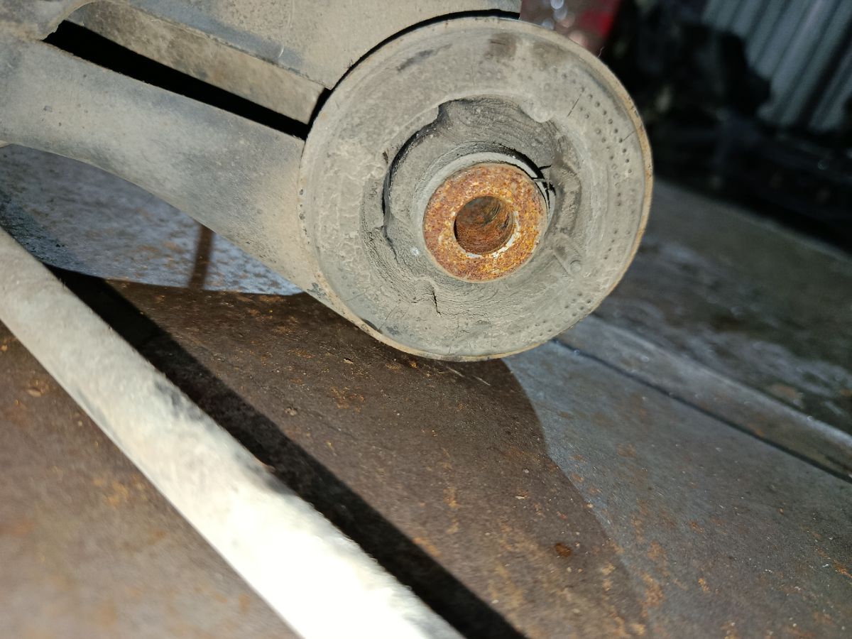 Балка подвески на Honda N-Box JF1 S07A Фото 6