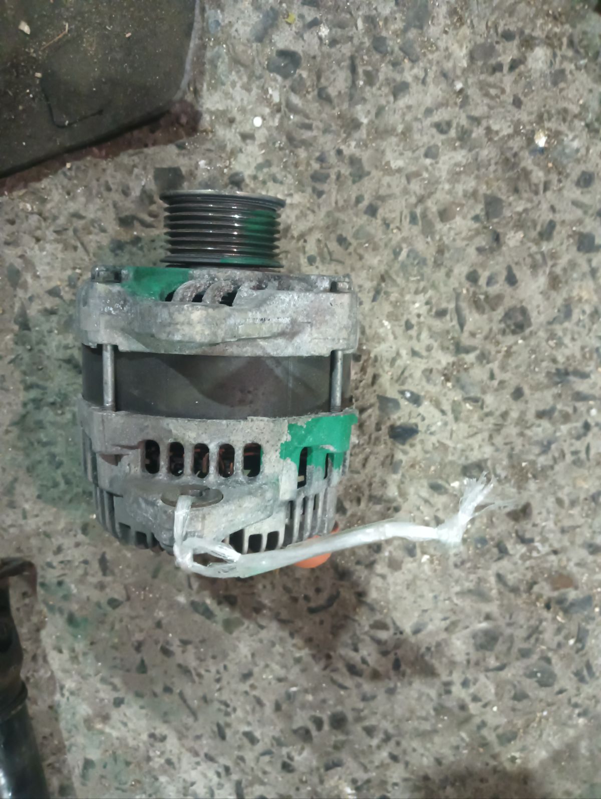 Генератор 23100-1HZ1A на Nissan March K13 HR12DE Фото 10