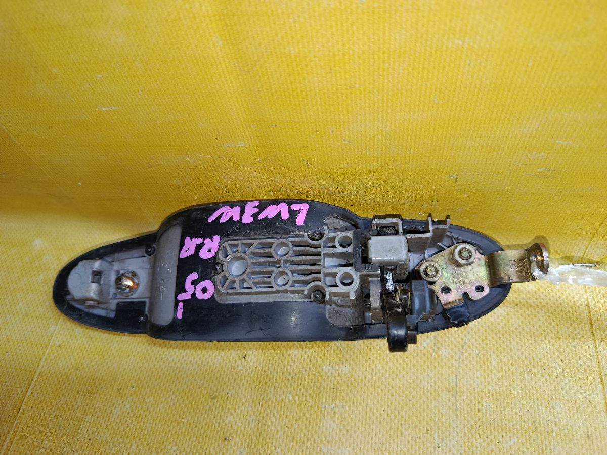 Ручка двери на Mazda Mpv LW3W Фото 5