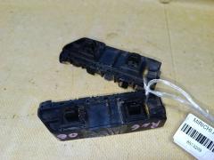 Крепление бампера на Honda Stream RN6 Фото 3