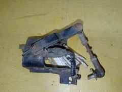 Датчик регулировки наклона фар на Honda Stream RN6 Фото 4