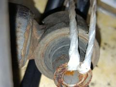 Амортизатор LE3128700C на Mazda Mpv LW3W Фото 5