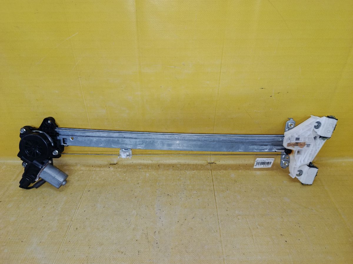 Стеклоподъемный механизм на Honda Odyssey RC1 Фото 3