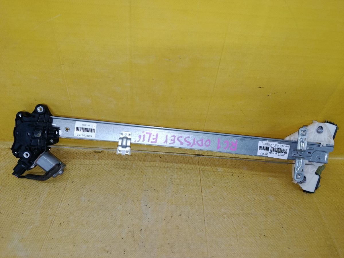 Стеклоподъемный механизм на Honda Odyssey RC1 Фото 3