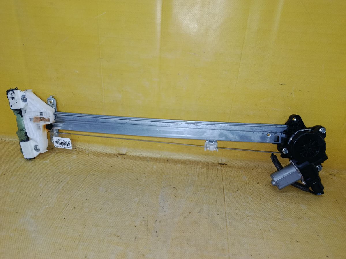 Стеклоподъемный механизм на Honda Odyssey RC1 Фото 4