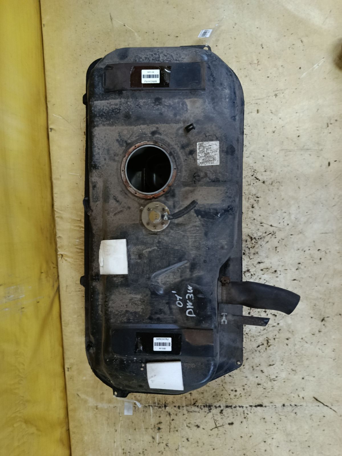 Бак топливный на Mazda Demio DW3W B3 Фото 3