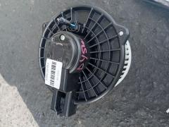 Держатель дворника на Mazda Demio DY3W D350-67-421, Заднее расположение