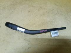 Держатель дворника D350-67-421 на Mazda Demio DY3W Фото 2