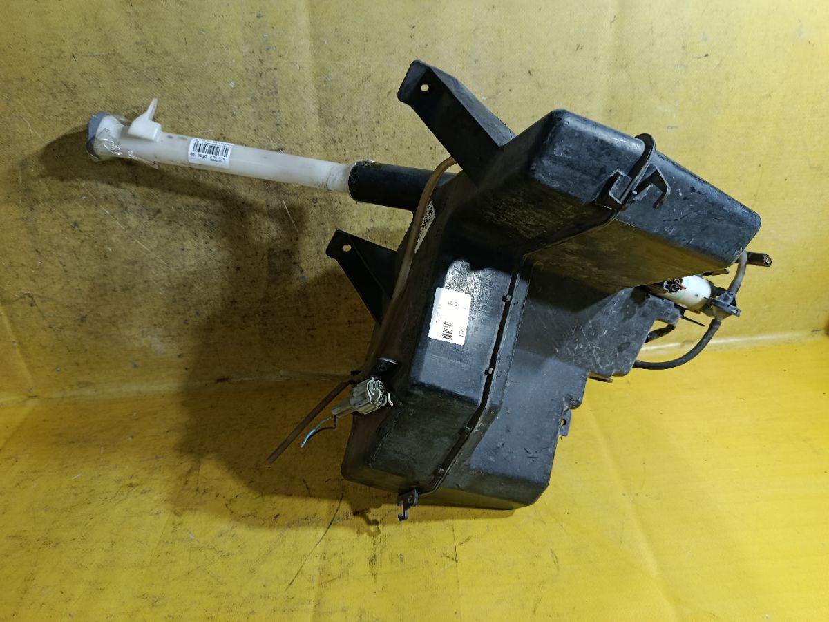 Бачок омывателя на Nissan Murano TZ51 Фото 2