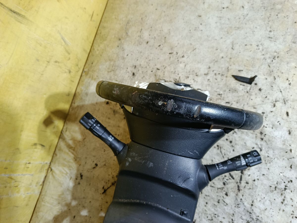 Рулевая колонка на Nissan Serena HC26 Фото 2