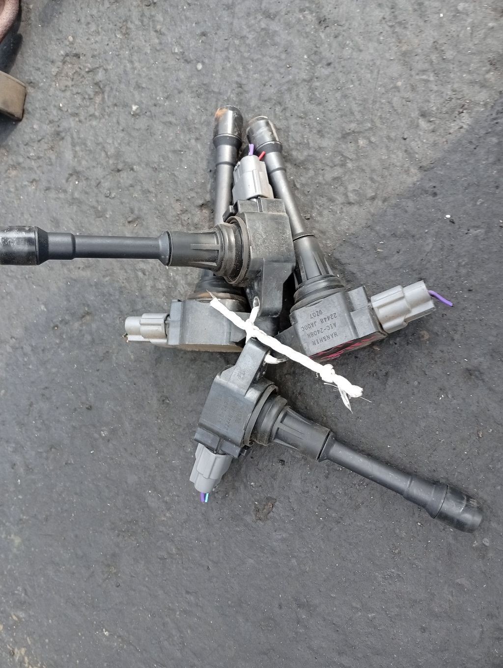 Катушка зажигания 22448-JA00C, 22448 ED000, LC-016-7208 на Nissan Tiida Latio SC11 HR15DE Фото 1