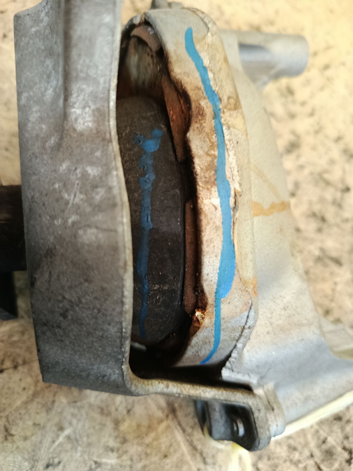 Подушка двигателя на Nissan Murano TNZ51 QR25DE Фото 5