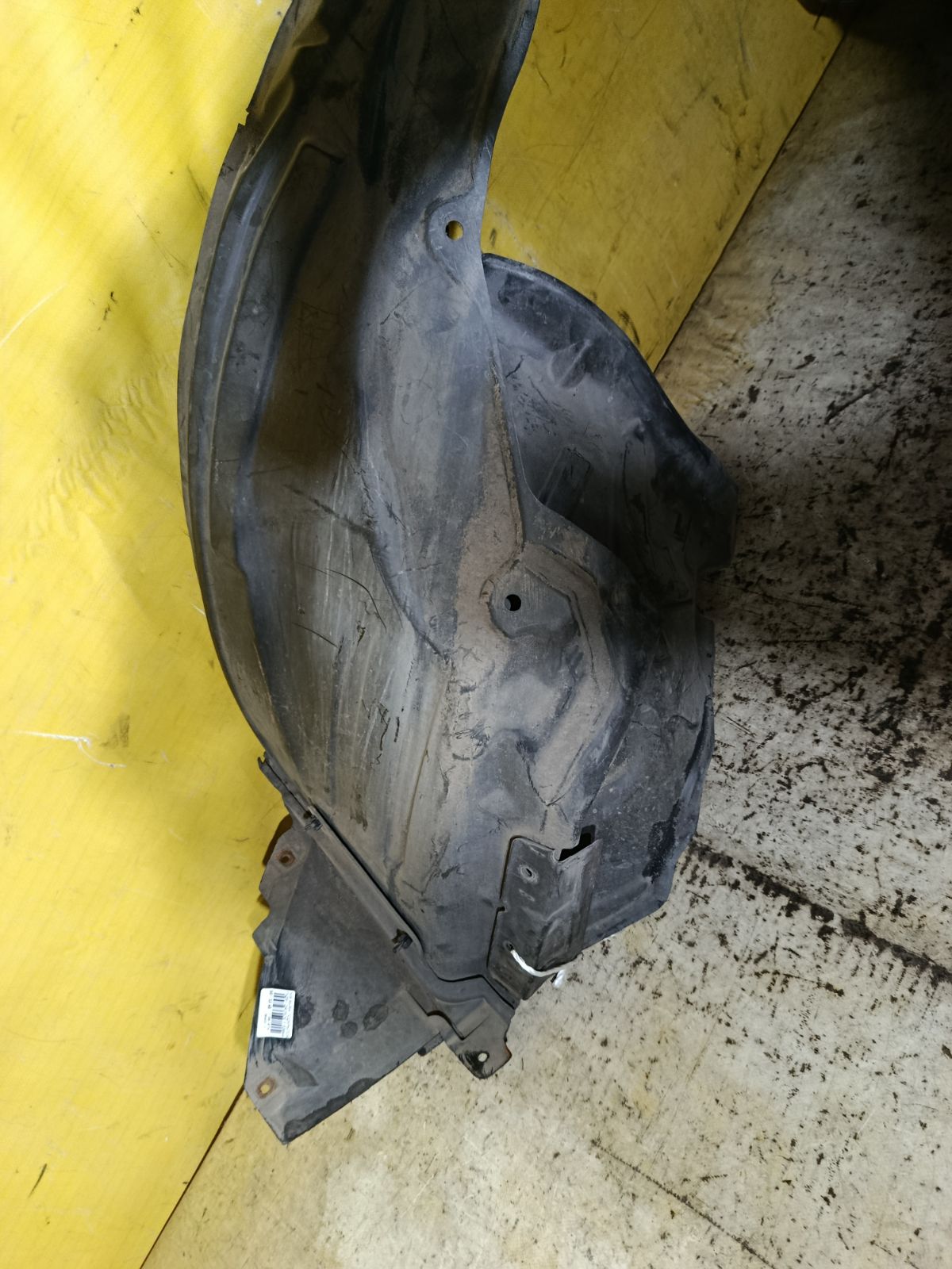 Подкрылок 63844-1AT0A, 63845-1AT0A на Nissan Murano TNZ51 QR25DE Фото 4