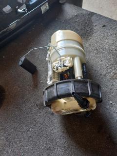 Бензонасос 17040-1V10A на Nissan Tiida C11 HR15DE Фото 5