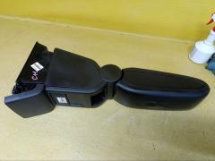 Подлокотник на Nissan Tiida C11 Фото 9