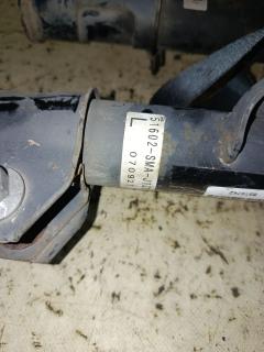 Стойка амортизатора на Honda Stream RN6 R18A Фото 9