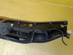 Решетка под лобовое стекло на Honda Fit GE6 Фото 14