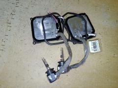 Блок розжига ксенона 85967-52030 на Toyota Voxy AZR60G Фото 3