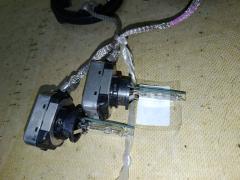 Блок розжига ксенона 85967-45010 на Toyota Camry AVV50 Фото 4
