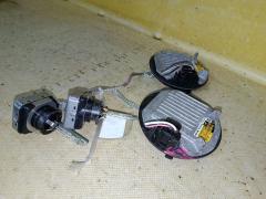 Блок розжига ксенона 85967-45010 на Toyota Camry AVV50 Фото 7