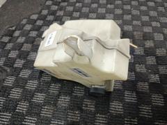 Бачок расширительный 21710 CA000 на Nissan Teana PJ31 VQ35DE Фото 4