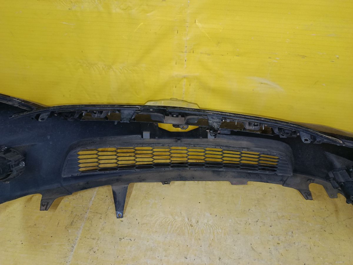 Бампер 0D-2 0D-2,52119-44440 на Toyota Isis ZGM10G Фото 11