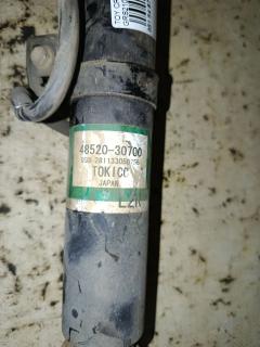Стойка амортизатора 48520-30700 на Toyota Crown GRS210 2GR-FSE Фото 5