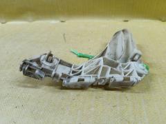 Крепление бампера 52535-52080 на Toyota Ractis SCP100 Фото 6