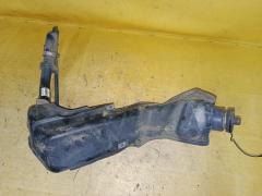 Заливная горловина топливного бака на Toyota Ractis SCP100 2SZ-FE Фото 5