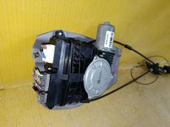 Доводчик двери на Honda Stepwgn RK1 Фото 6