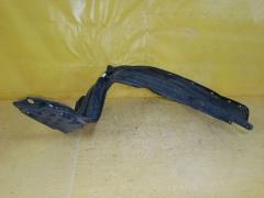 Подкрылок на Honda Stream RN6 R18A Фото 4