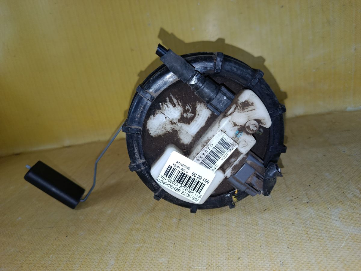 Бензонасос 17040-1FA1A на Nissan Note E11 HR15DE Фото 7