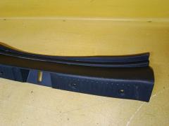 Обшивка багажника 64716-52061 на Toyota Ist NCP60 Фото 6