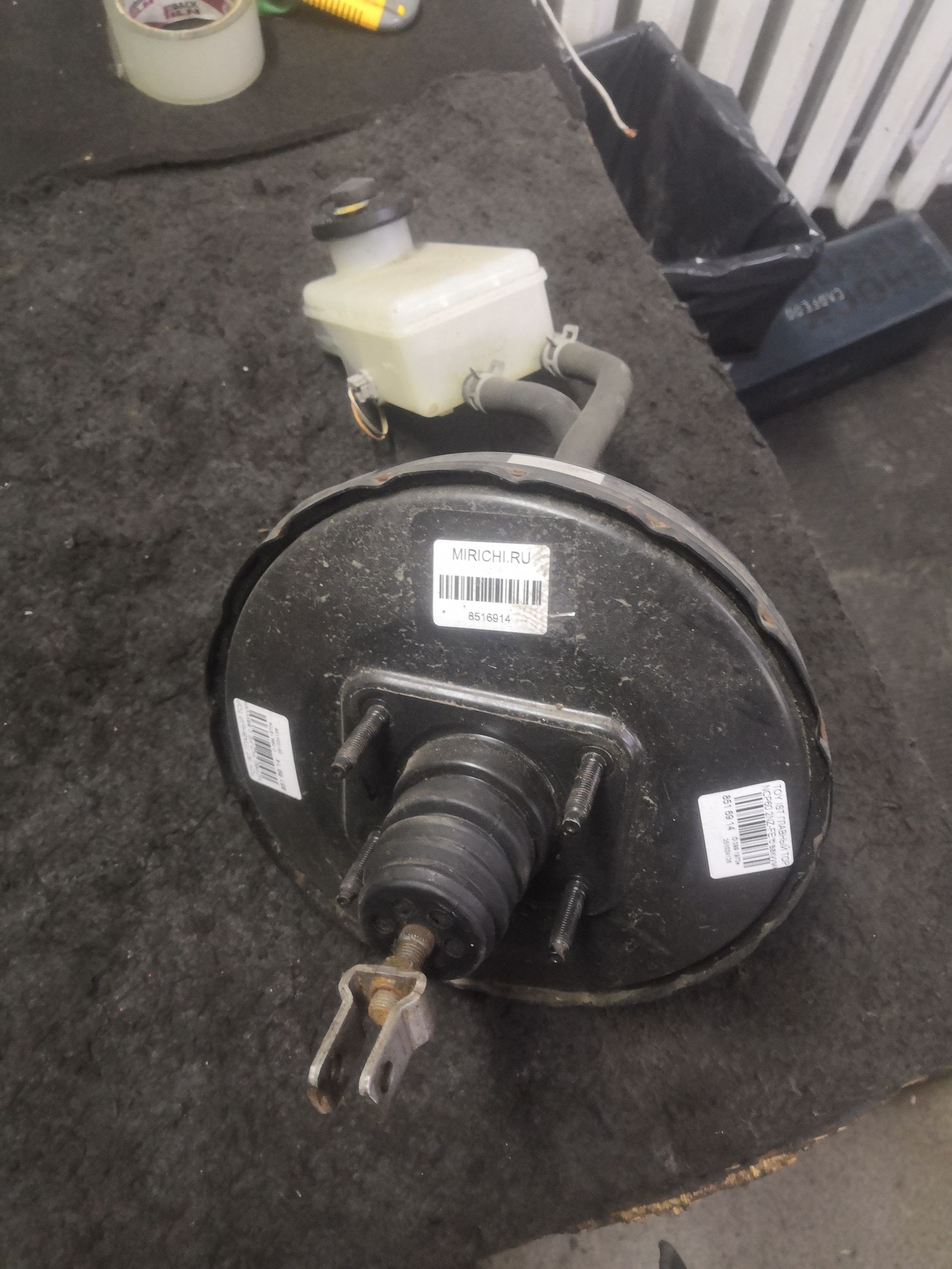 Главный тормозной цилиндр 47201-46040, 47201-52180 на Toyota Ist NCP60 2NZ-FE Фото 8