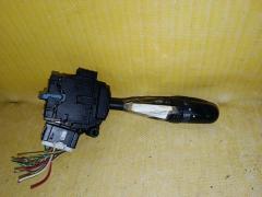Переключатель поворотов на Toyota Ist NCP60 Фото 5