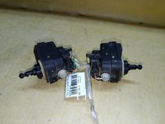 Электрокорректор фар 85661-52010 на Toyota Vitz SCP90 Фото 3