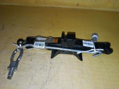 Домкрат на Mazda Verisa DC5W Фото 5