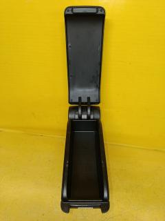 Подлокотник на Nissan Tiida C11 Фото 10