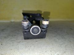 Ролик двери на Honda Elysion RR1 Фото 4