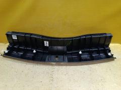 Обшивка багажника 64716-52160 на Toyota Ractis NCP120 Фото 7