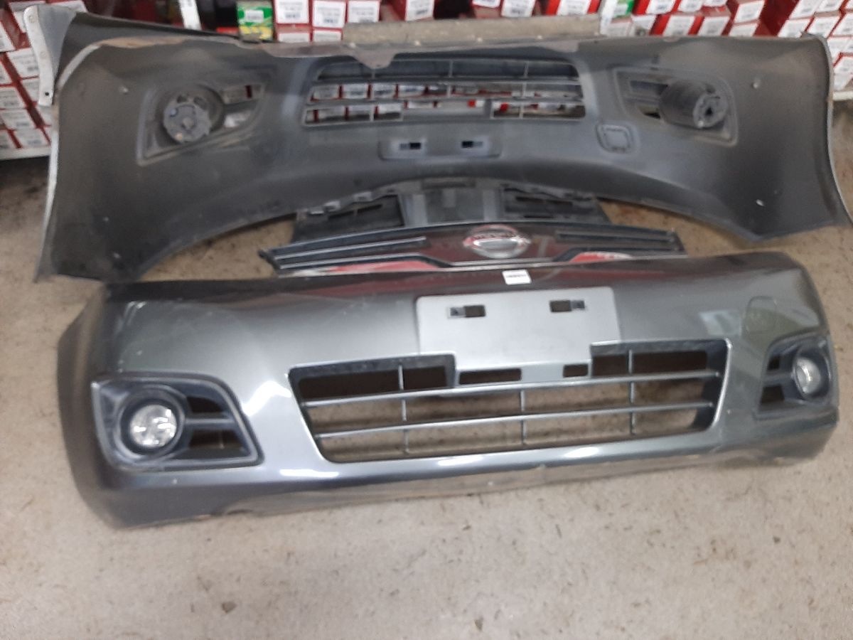 Бампер 02B2704 02B2704,62022-8Y20H на Nissan Note E11 Фото 16