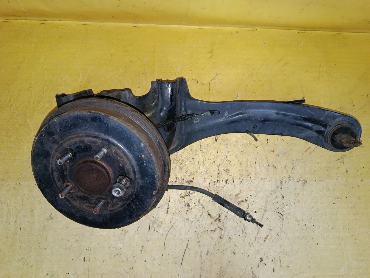 Ступица на Mazda Axela BK5P ZY-VE Фото 6